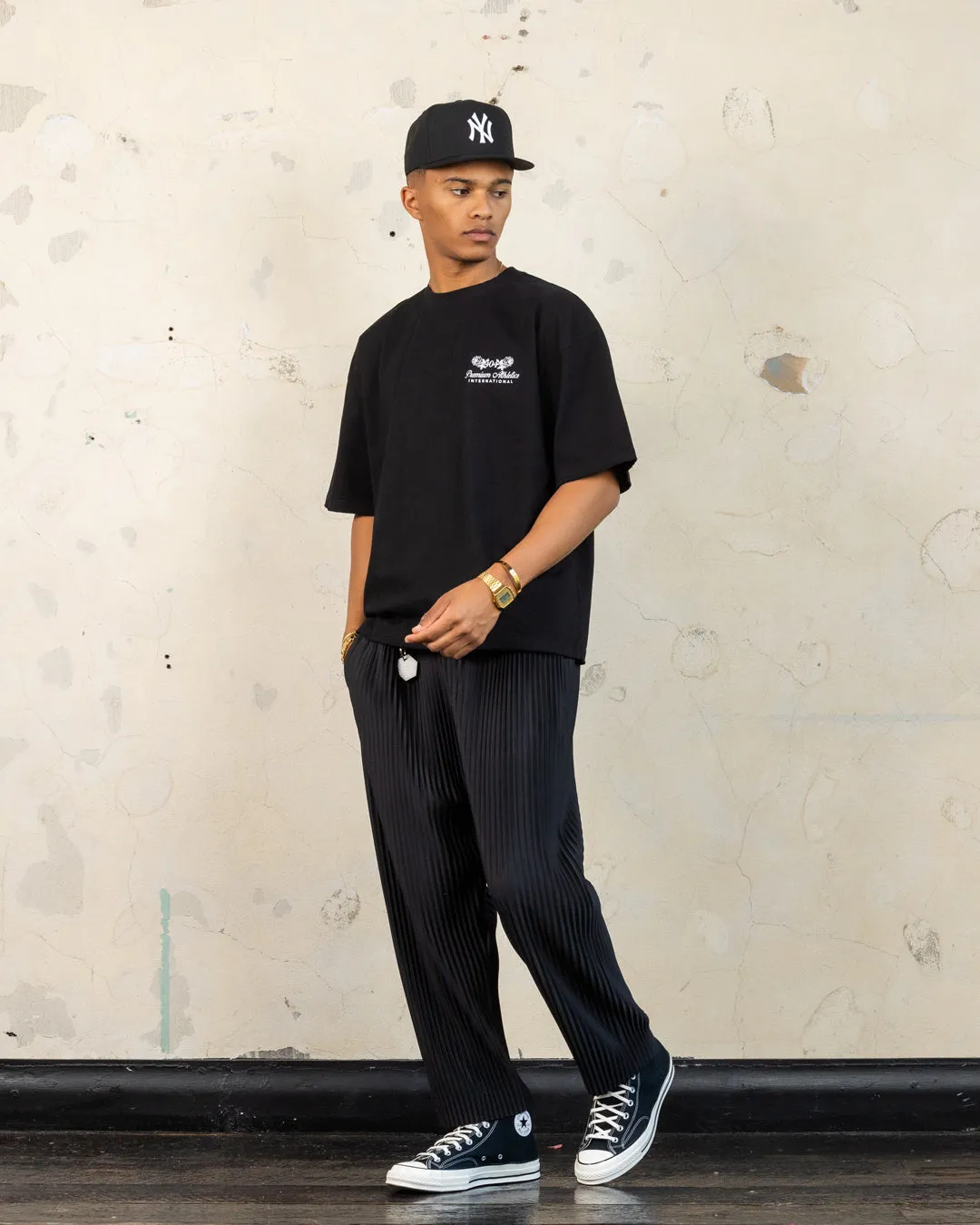 Black Plisse Harbour Pants - Elegant Pleated Trousers