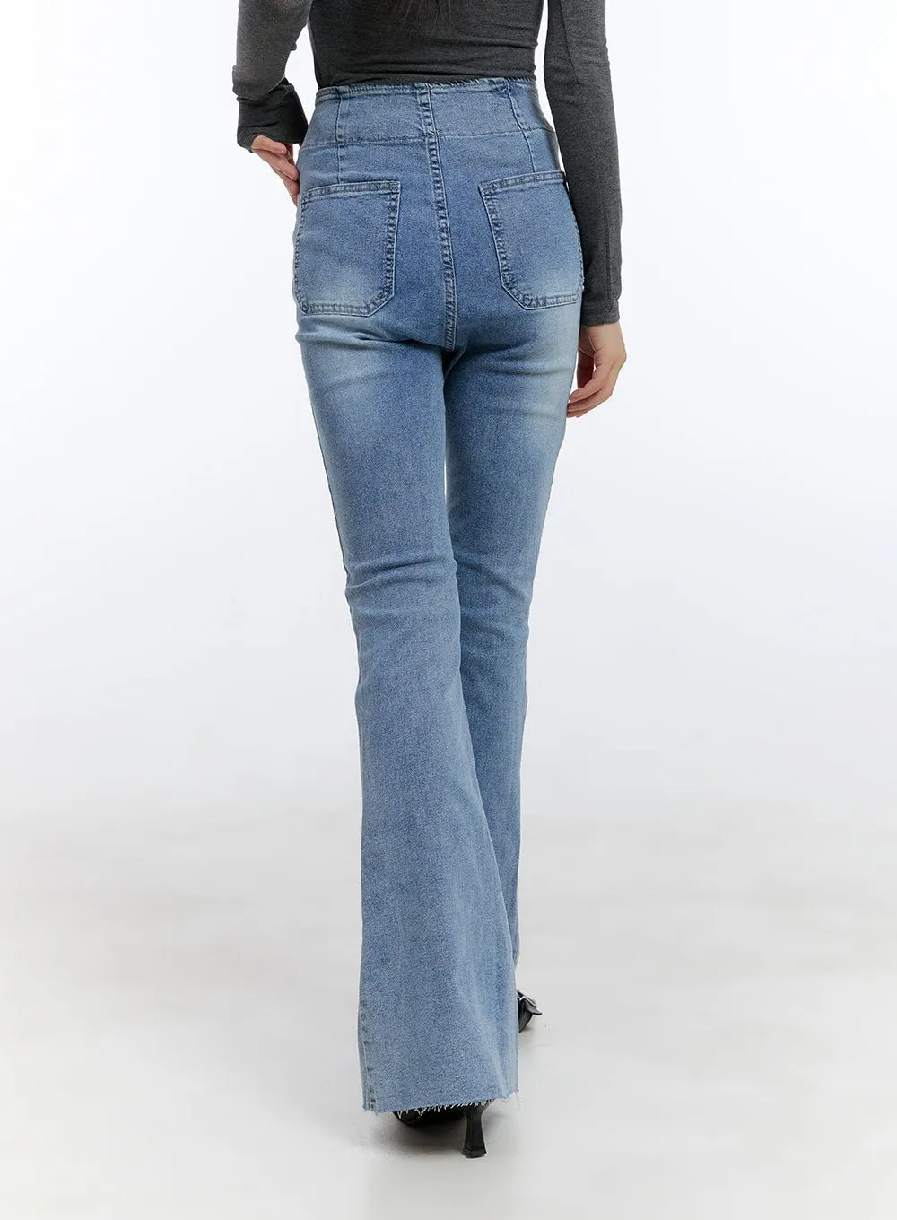Double-Buttoned Pocket Bootcut Jeans CG412