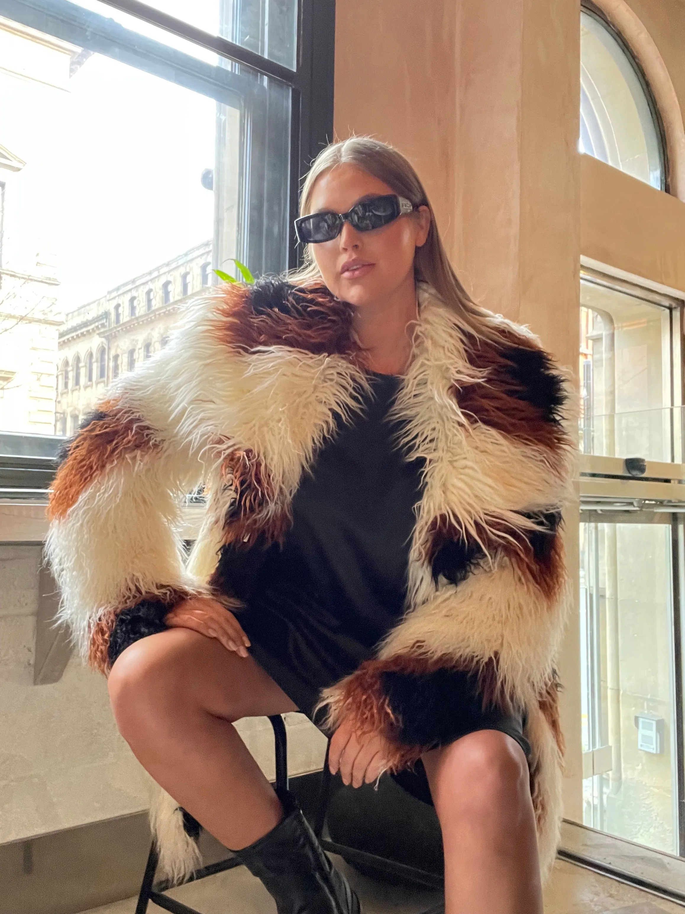 Stylish Curve Cream Faux Fur Coat with Brown Spots
