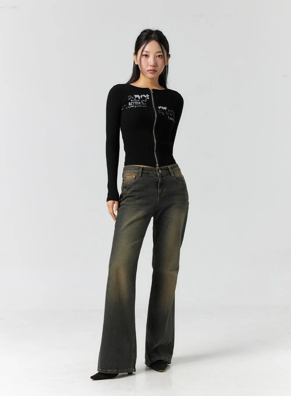 Low Rise Bootcut Jeans CS303