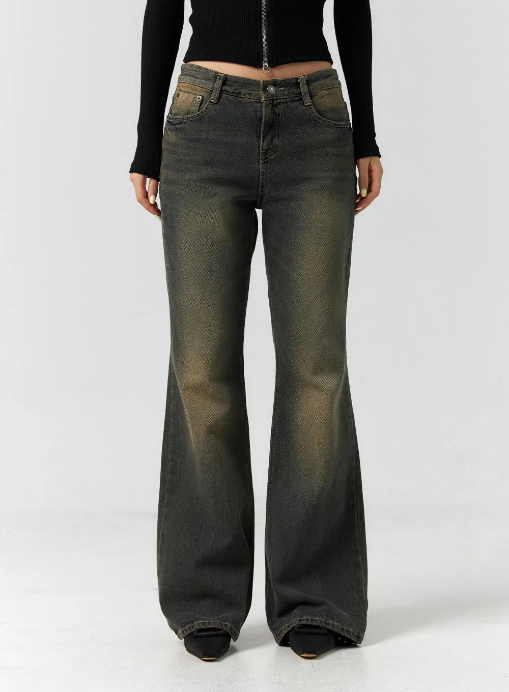 Low Rise Bootcut Jeans CS303