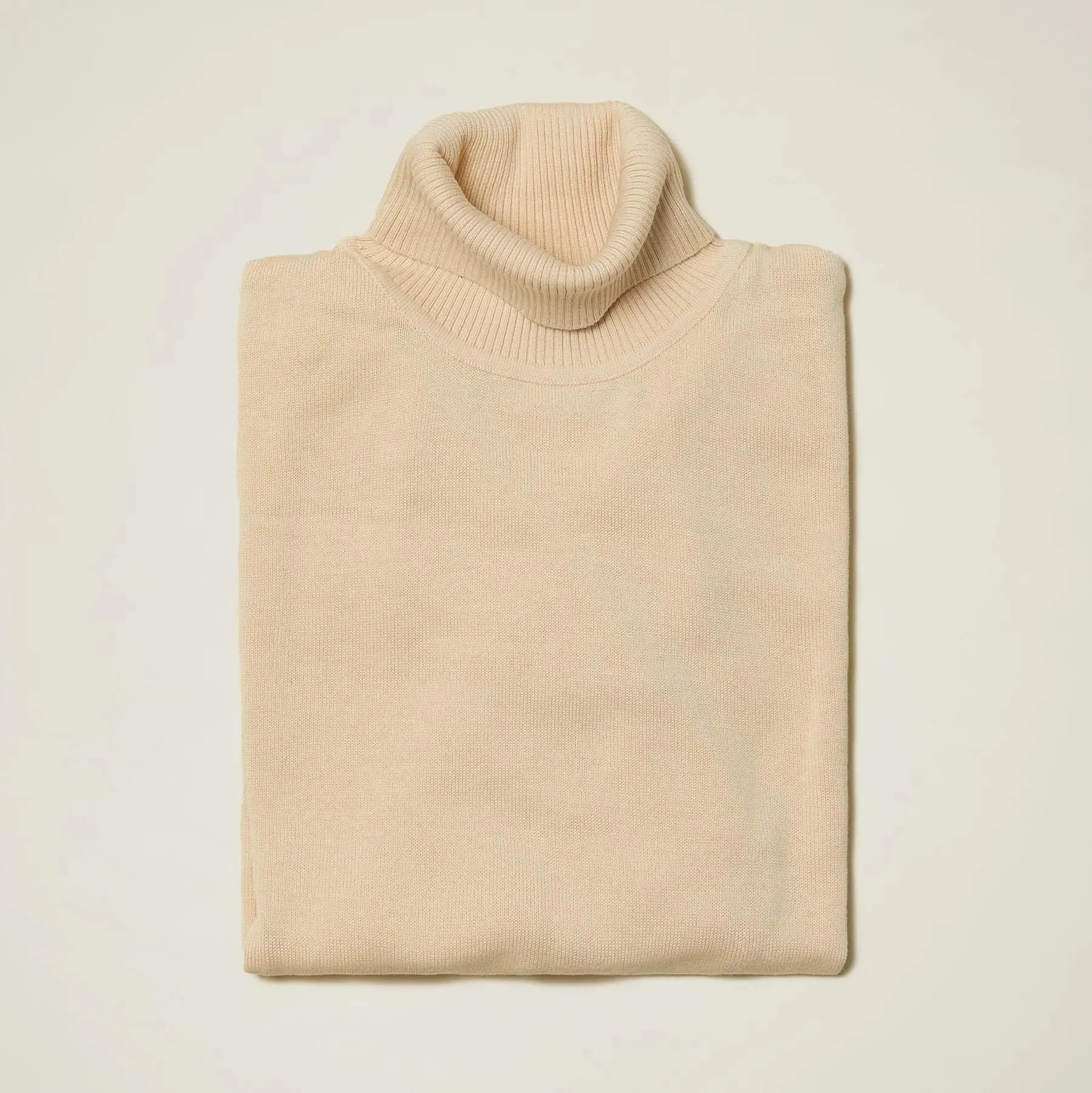 Mens Stylish Stone-Colored Turtleneck Sweater - Cozy & Trendy Fashion Staple