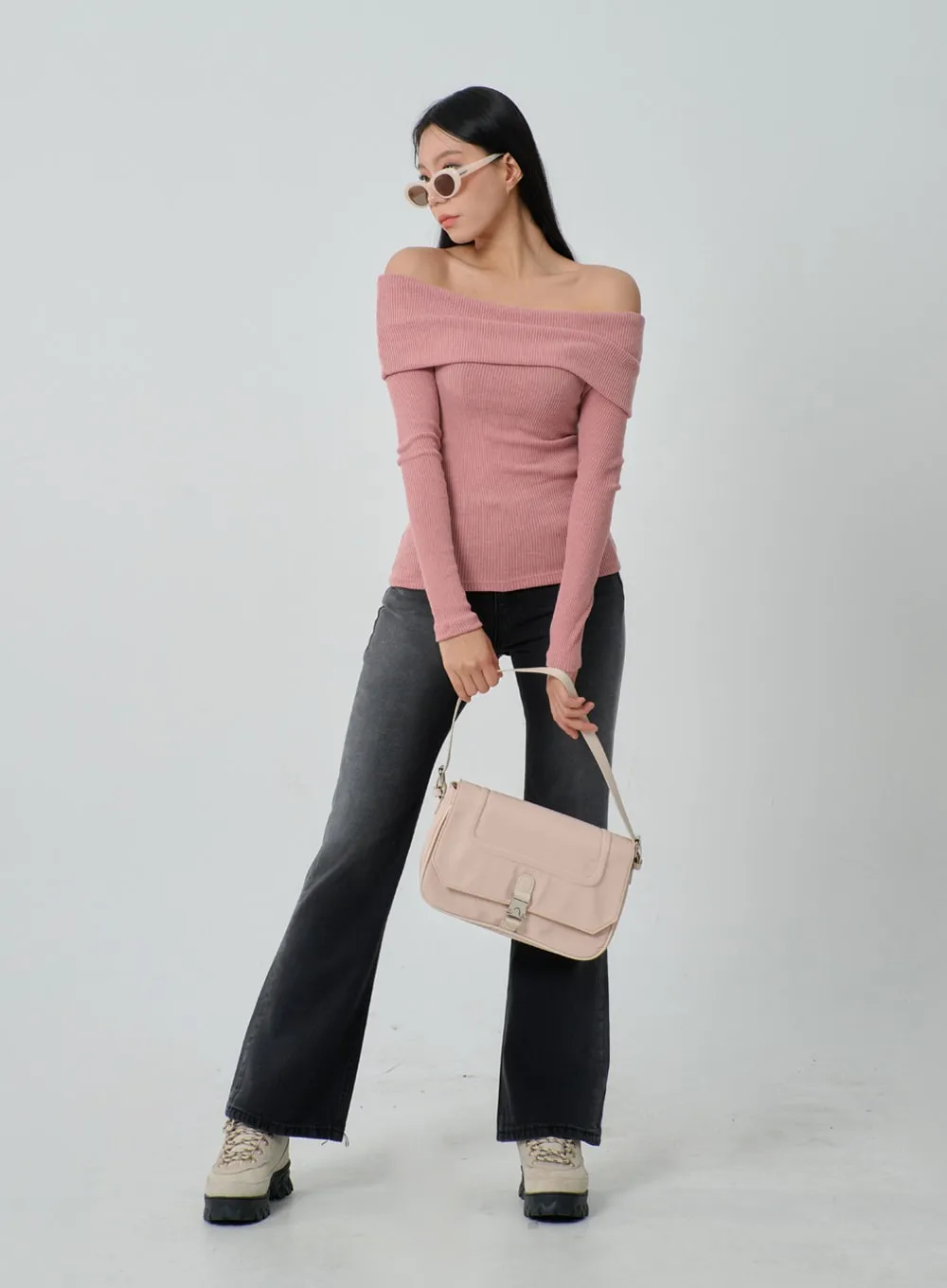 Ribbed Knit Off-Shoulder Top IJ318
