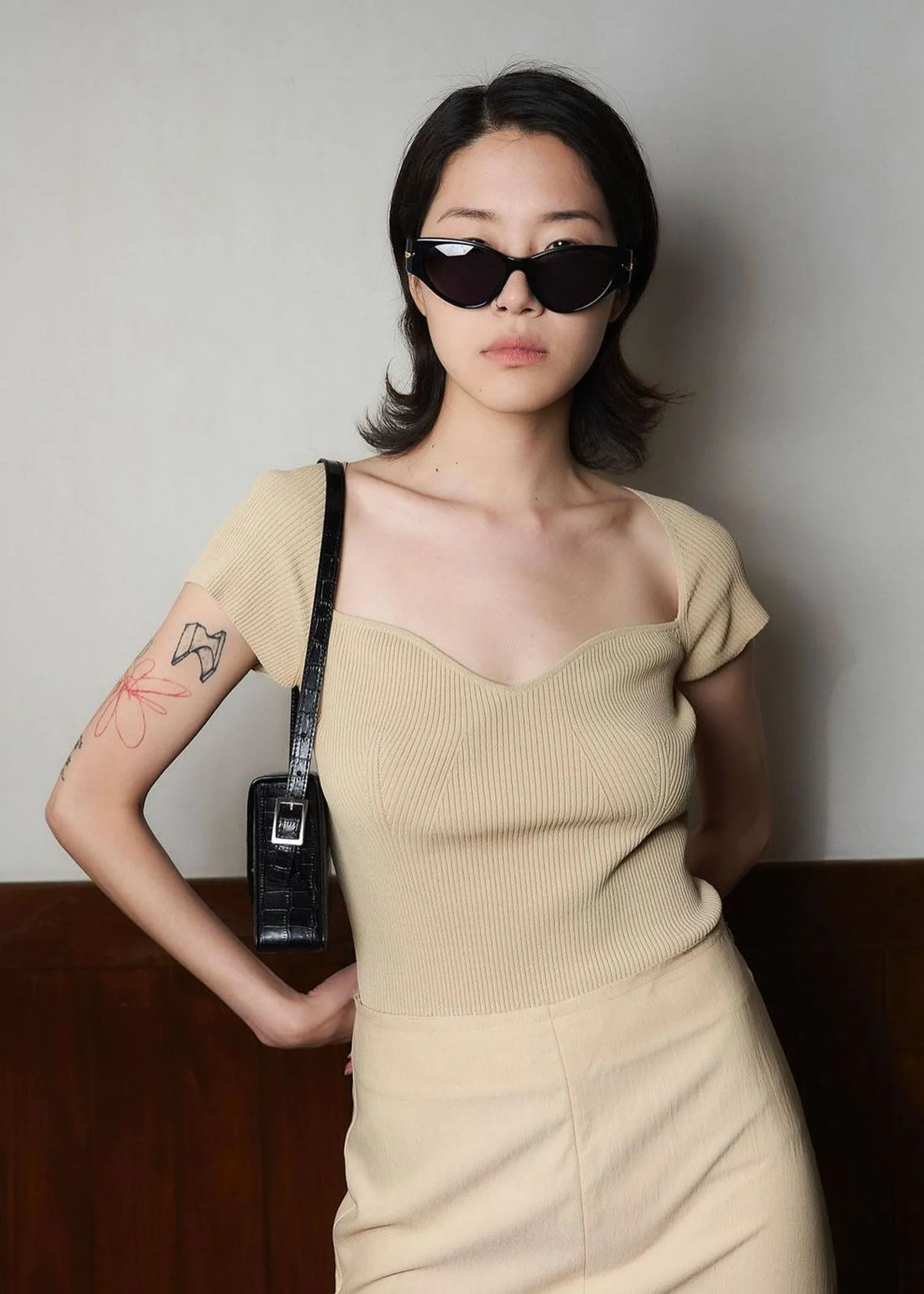Ribbed Knit Sweetheart Neckline Top in Beige